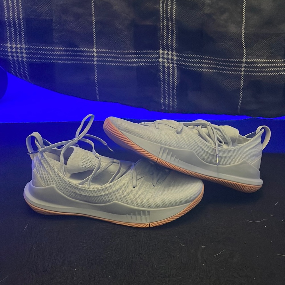 Curry 5